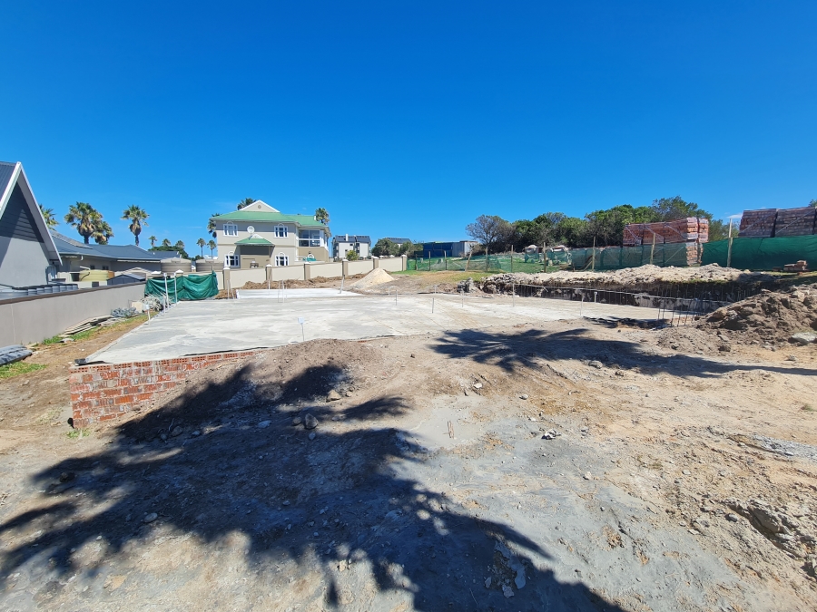 3 Bedroom Property for Sale in Marina Martinique Eastern Cape